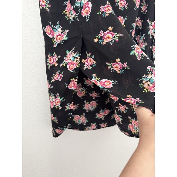 Decree Women's Black Floral Short Sleeve Chiffon Blouse Round Neck Size XL - Picture 2 of 10